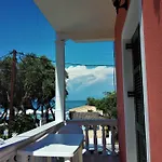 Apartamento Dinos Place Mesongí